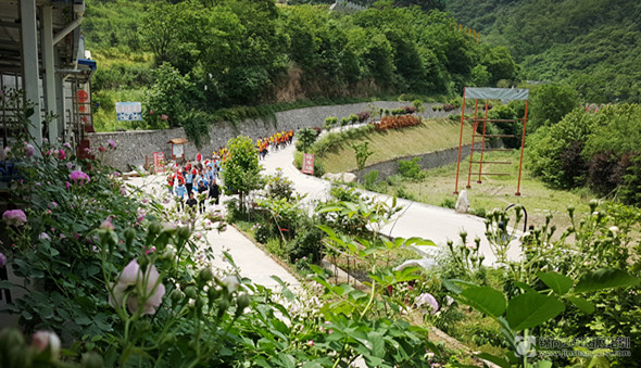 沣华实业2016年户外拓展培训(图4)