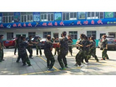 西安某幼儿园全体教师拓展培训