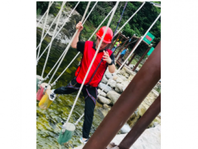 某国际控股有限公司拓展活动 