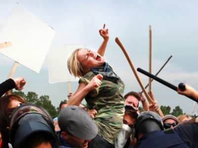 企业为什么选择拓展培训